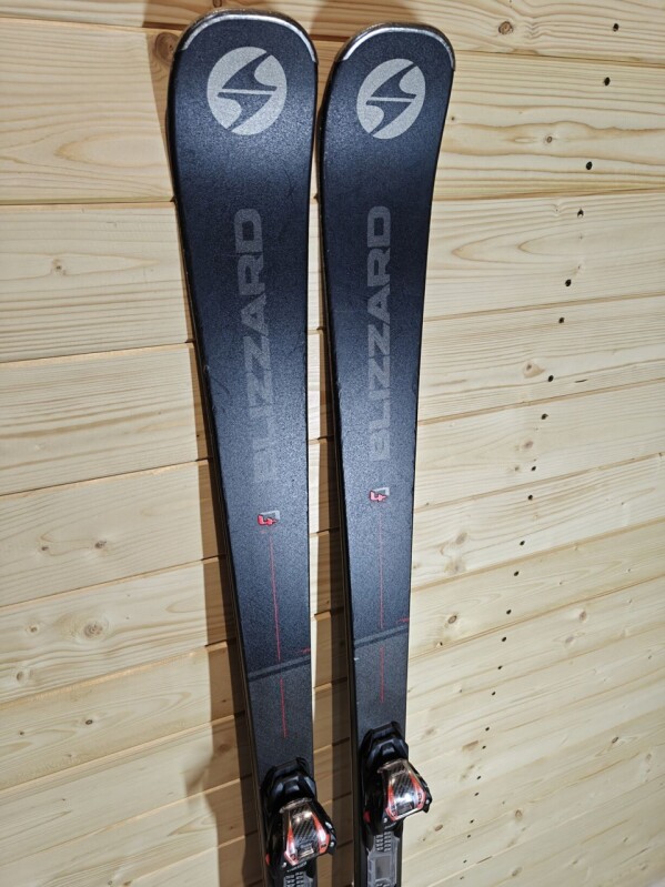 LYŽE BLIZZARD QUATTRO 72 CA 178CM 